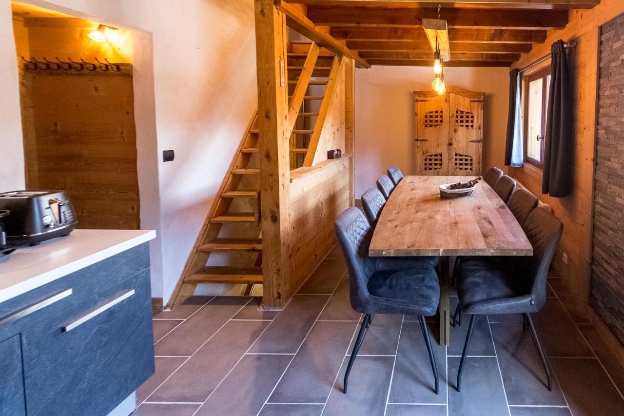 Chalet Close To The Village - 4 Bedrooms, Mont-blanc View Megeve