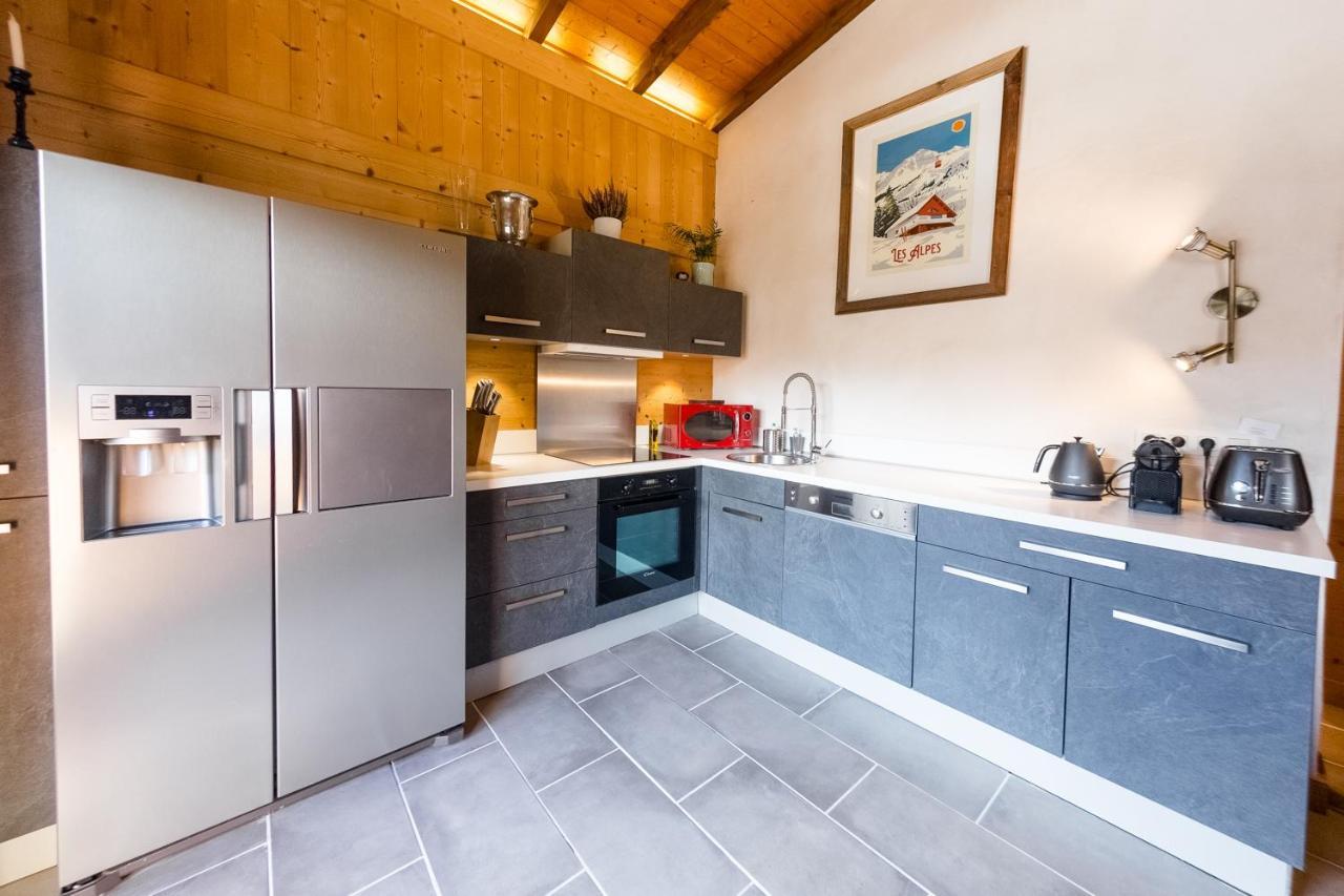 Chalet Close To The Village - 4 Bedrooms, Mont-blanc View